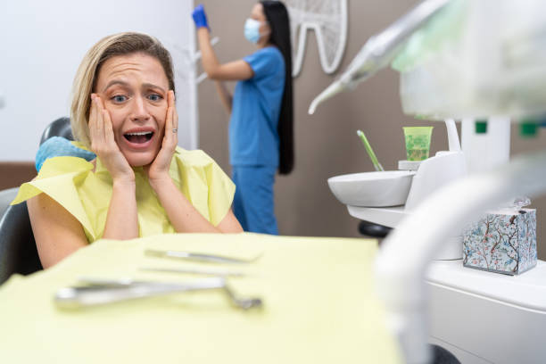 Best Emergency Broken Tooth Repair in Rancho Laveras, CA
